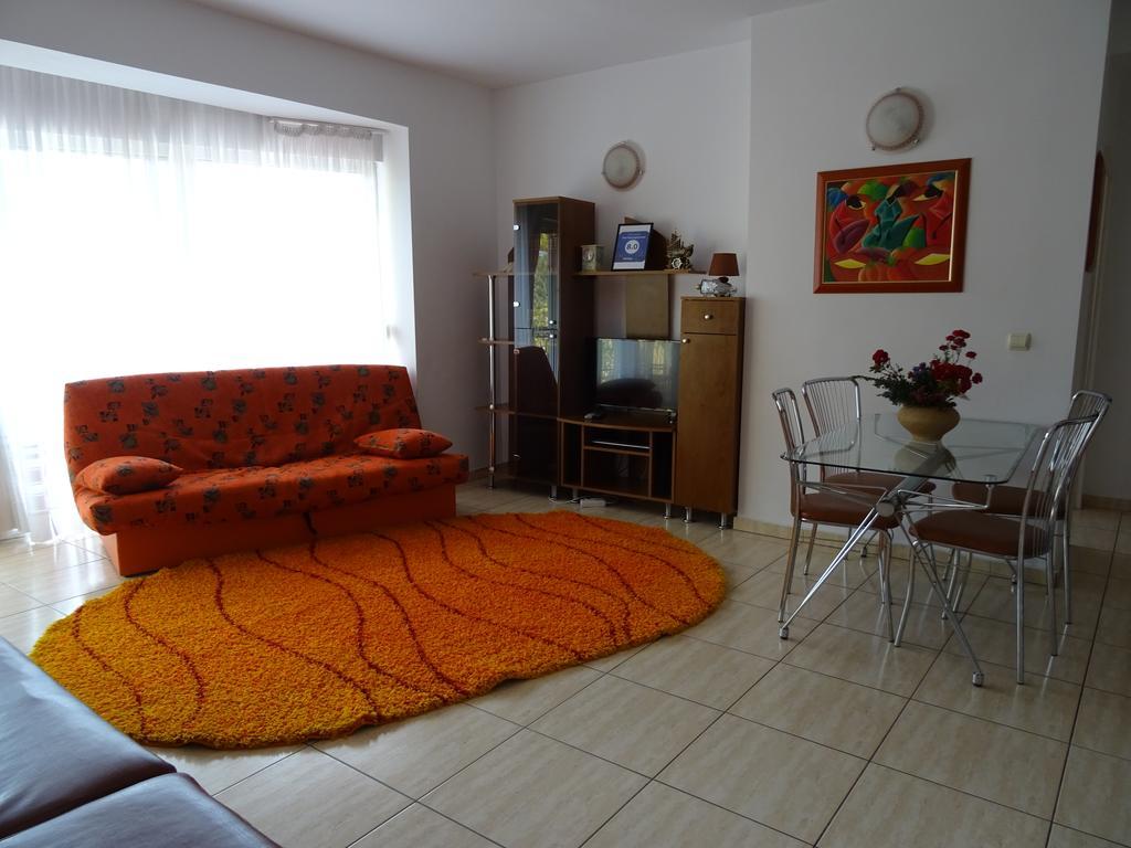 Club Topaz Apartments Нептун Екстер'єр фото