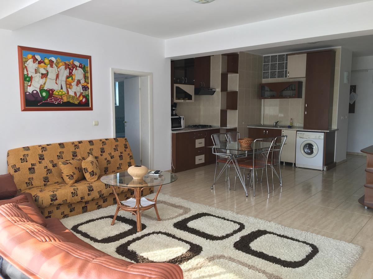 Club Topaz Apartments Нептун Екстер'єр фото
